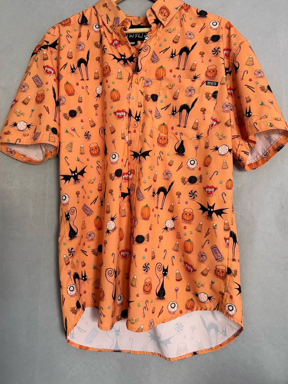 RSVLTS Cats Bats Candies Orange KNUFLEX Short Sleeve Shirt Mens Size L Like New